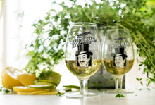 Cargar imagen en el visor de la galería, The Epicurean - Lowlands MALT Scotch Whisky 700ml (Maridaje: Repostería🧁)