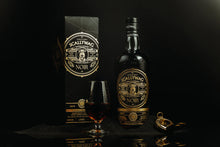 Cargar imagen en el visor de la galería, SCALLYWAG  NOIR EDITION: SPEYSIDE MALT WHISKY, 70CL, 52.8% ABV.
