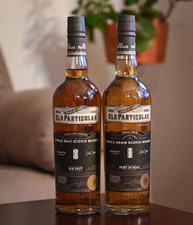 Set de 2 botellas Efecto Dominó (Doble 5 y Doble 6) Old Particular